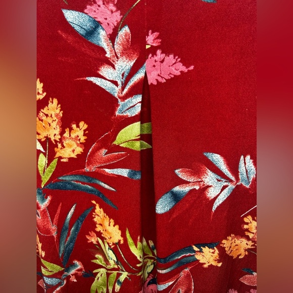 Women’s Christian Siriano Red Polyester Spandex Floral MIDI Dress Size Large - Picture 6 of 6